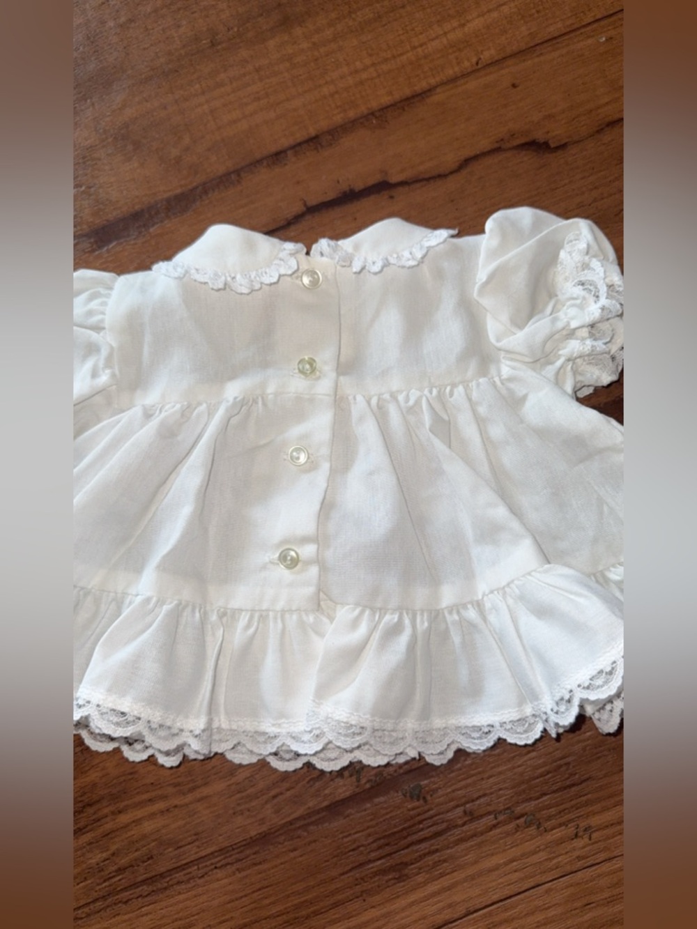 White Rose Dress Newborn/Preemie Smocked Embroidery Little Precious Vintage Rare - Picture 2 of 7
